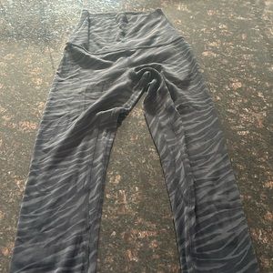 Lululemon align leggings. Tiger gray/black. Size 2, length 28.